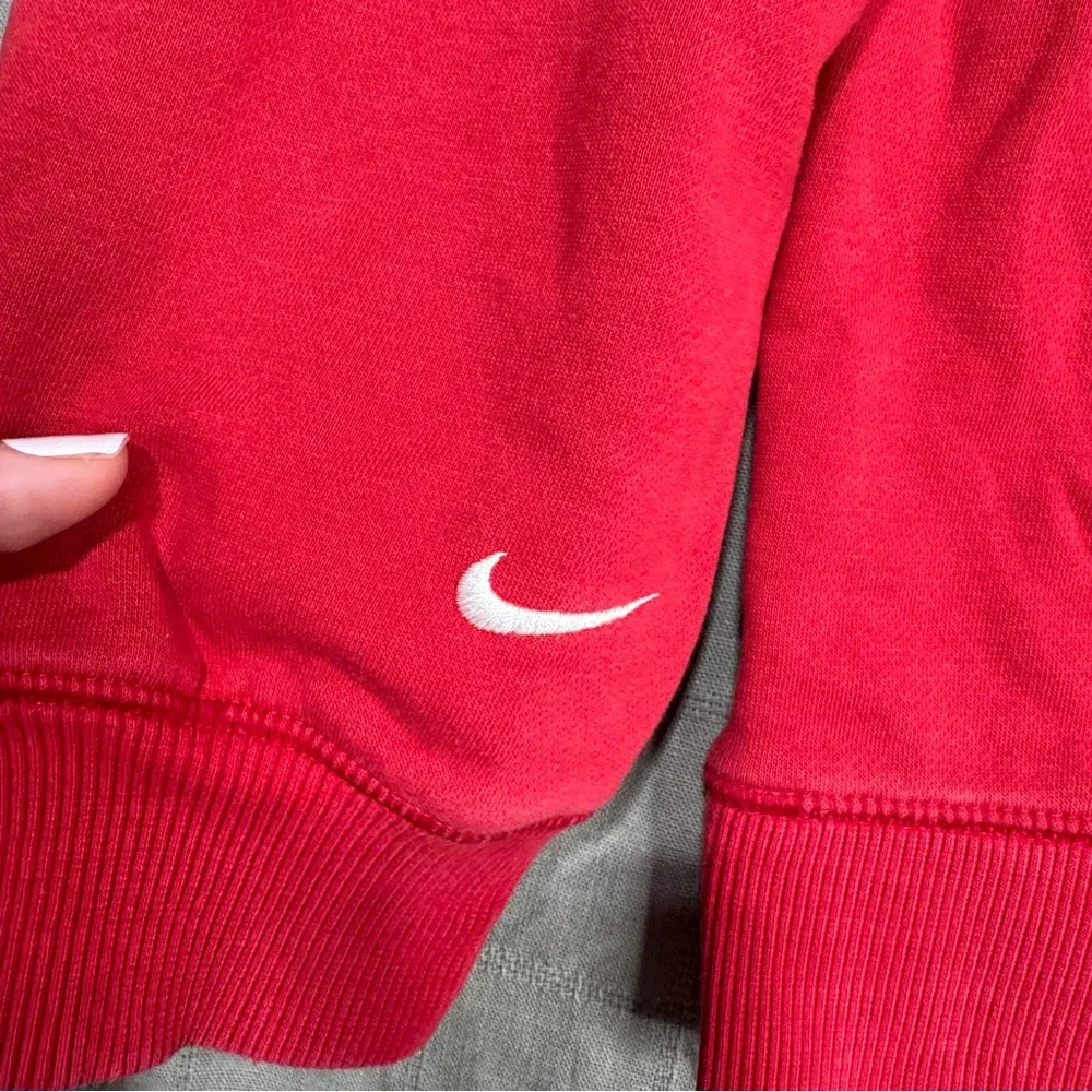 Nike vintage pullover